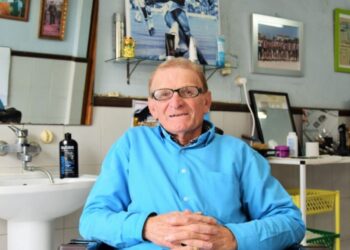 O cabeleireiro que jogou futebol com Eusébio numa equipa de Moçambique