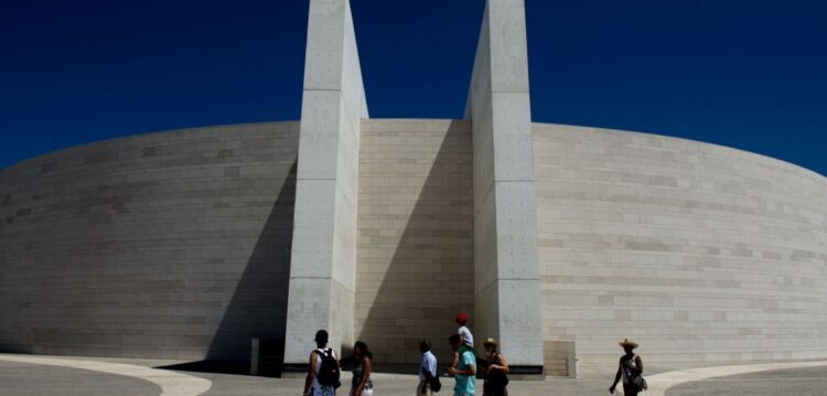 Turismo religioso pode abrir portas a novos mercados