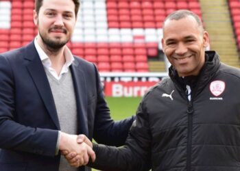Vieirense José Morais é o novo treinador do Barnsley