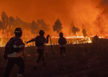 Memorial com 12 metros de altura gera polémica na Marinha Grande