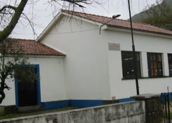Porto de Mós vai recuperar antigas escolas para albergues