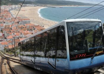 Ascensor da Nazaré parado por tempo indefinido