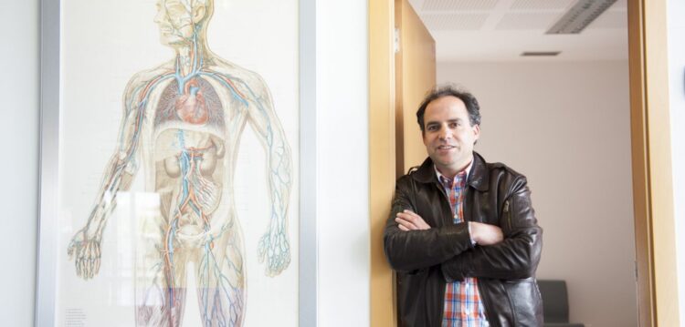 Entrevista | João Frade: “temos taxas de cobertura vacinal que causam inveja em todo o mundo”