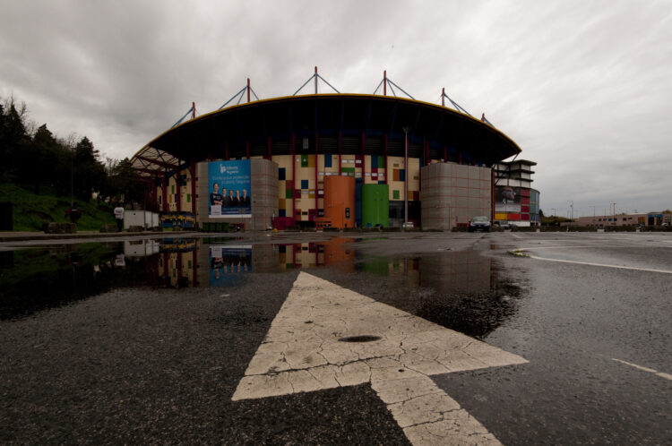 Estacionamento do estádio de Leiria fechado a partir de quarta-feira