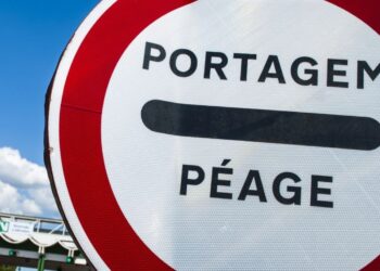 Condutor esfaqueia outro por desentendimentos durante viagem na A8