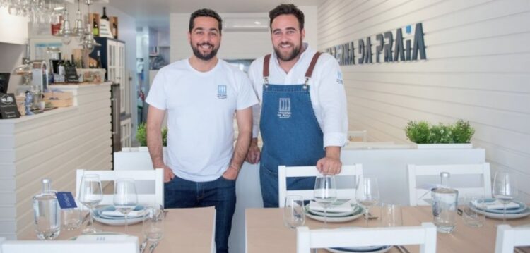Há um novo destino para o peixe fresco na marginal da Nazaré