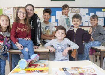 Mais uma escola, mais uma viagem