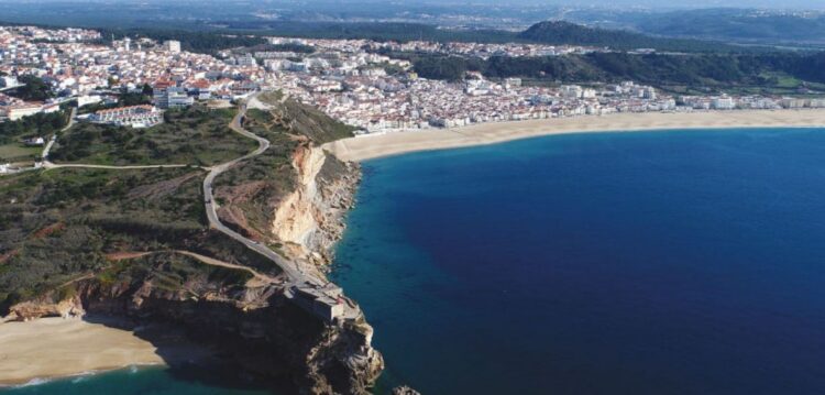 Mar é o cenário para o Marés de Maio, na Nazaré