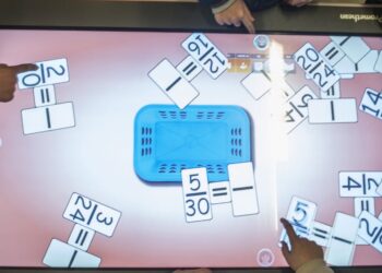 Novas tecnologias aproximam alunos e professores