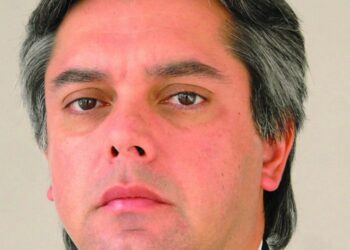 Políticas monetárias e risco exportador