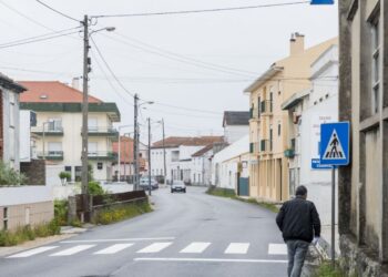 População de Gândara dos Olivais reclama obras