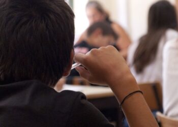 Reféns das notas, alunos não treinam competências para a vida