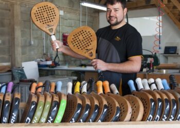 Raquetes de cortiça conquistaram o mundo do padel a partir dos arredores de Fátima
