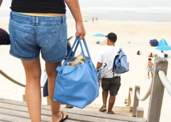 Ainda há famílias com amor incondicional pelas praias da região