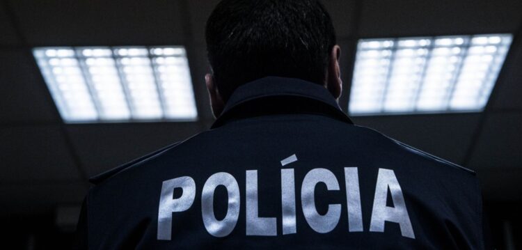 PSP e GNR desesperam com carros velhos e degradados