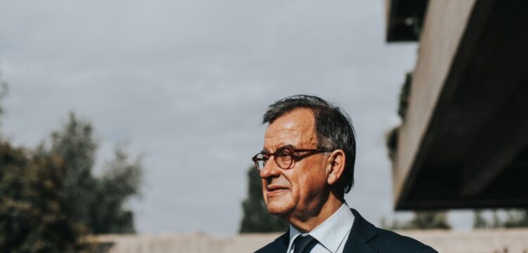 Entrevista | Guilherme d’Oliveira Martins: “Não devemos gastar mais do que podemos”