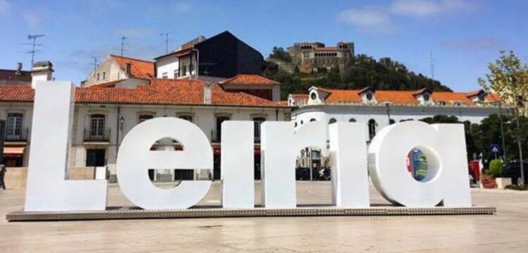 Santa Catarina da Serra ganha parque infantil