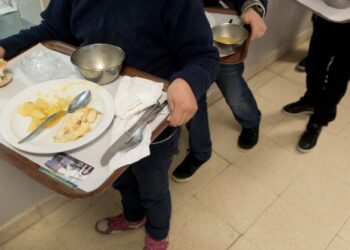 Graves deficiências no serviço de refeições na escola da Batalha