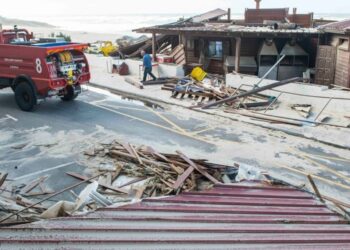 Praia do Pedrógão: Restaurante ‘Manel’ destruído