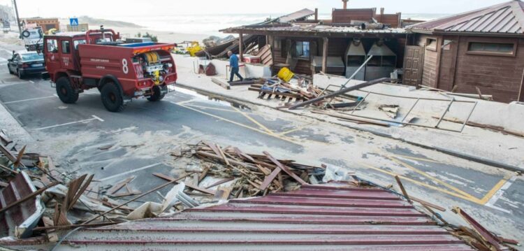 Praia do Pedrógão: Restaurante ‘Manel’ destruído