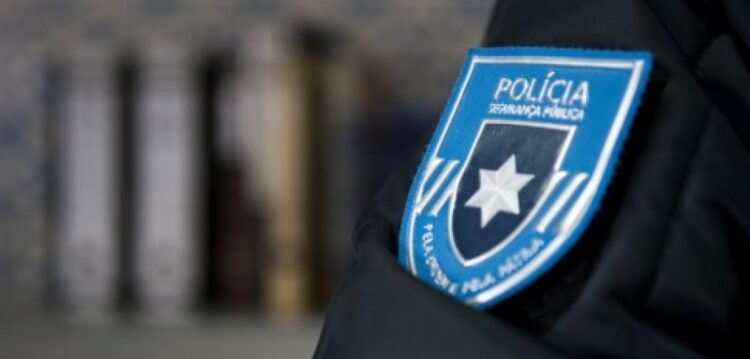 PSP de Leiria detém suspeito de burla em parques de estacionamento