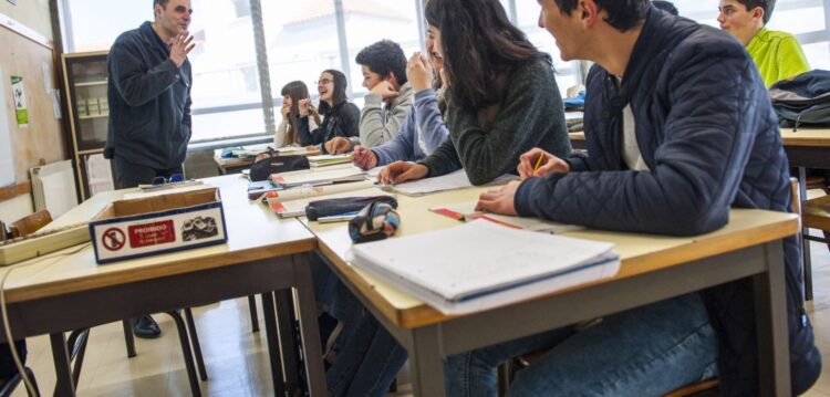 Alunos de Leiria destacam-se em Ciências e Matemática no TIMMS