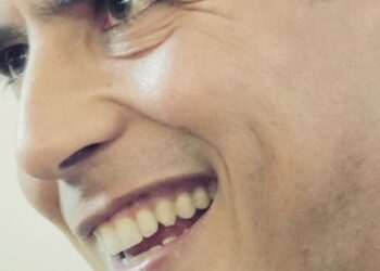 Entrevista | Ricardo Araújo Pereira: “Quando dois comediantes são casados, não vai dar bom resultado, porque é preciso um adulto na casa”