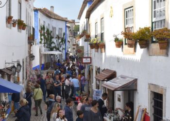 Óbidos quer cobrar um euro por cada turista a dormir no concelho