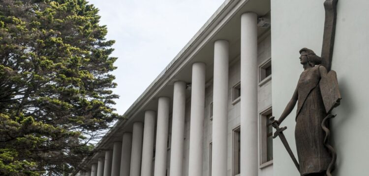 Tribunal de Leiria vai julgar 35 arguidos que terão lesado o Estado em cerca de 4 milhões