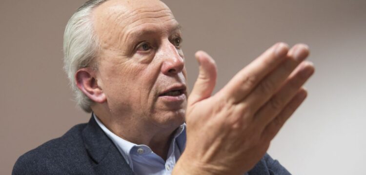Entrevista | Pedro Santana Lopes: “O Estado Social foi à falência por tratar todos por igual”