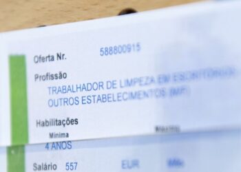 Metade dos profissionais recusam ofertas de emprego devido ao salário