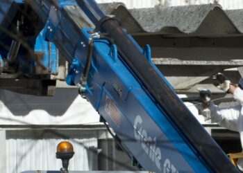 Privados vão ter apoio para remover amianto de edifícios