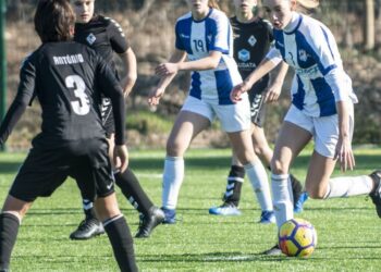 Sem adversárias, meninas da Maceirinha jogam no campeonato masculino (com fotogaleria)
