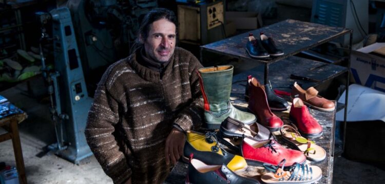 Mão de Obra: diz-me o que calças e dir-te-ei quem és