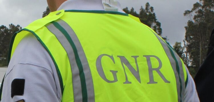 Militar da GNR de Leiria acusado de ficar com dinheiro entregue por junta de freguesia