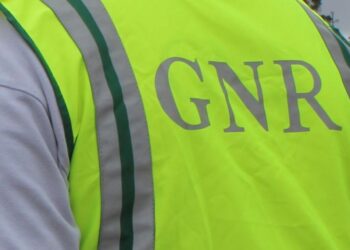 GNR detém suspeito de agressões a filha e mulher em Porto de Mós