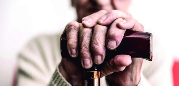 Investigadores testam fórmula para travar Parkinson