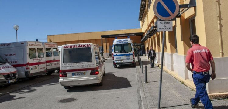 PSP de Leiria multa ambulâncias de transporte de doentes no hospital