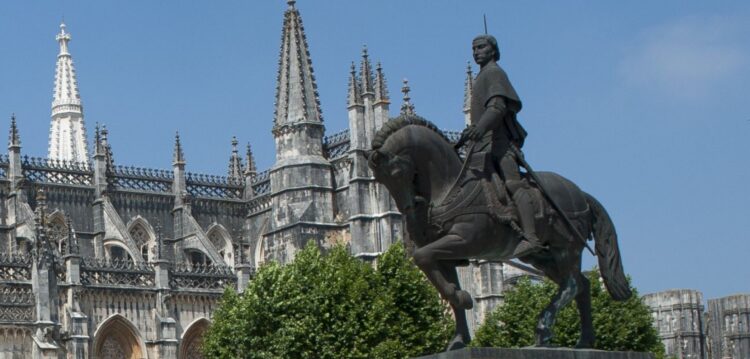 Curtas | Mosteiros de Alcobaça e da Batalha e Convento de Cristo no top dos mais visitados