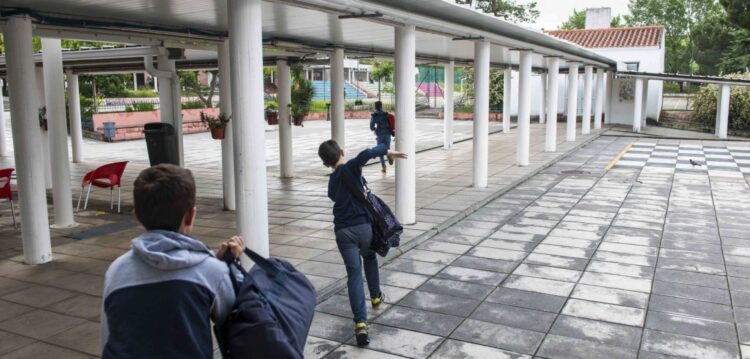 50 anos de D. Dinis: de escola de elite à multiculturalidade
