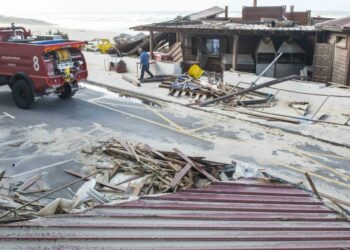 Mar vai desalojar milhares de pessoas no distrito até 2050