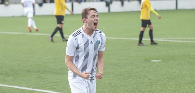 Apenas 18 jogadores no plantel espicaça aposta do Marinhense nos jovens