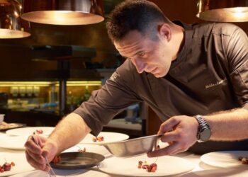 Do Soutocico para chef de cozinha do Aurora em Macau