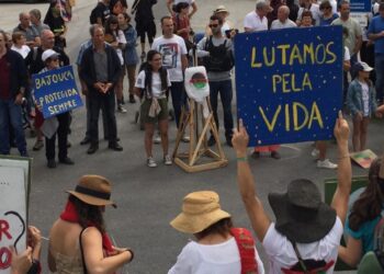 Grupo manifesta-se contra prospecção e exploração de gás na Bajouca