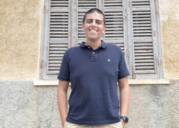 Pressão, imaturidade e falta de acompanhamento fazem alunos trocar de curso