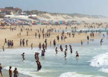 Banhos desaconselhados na Praia da Vieira