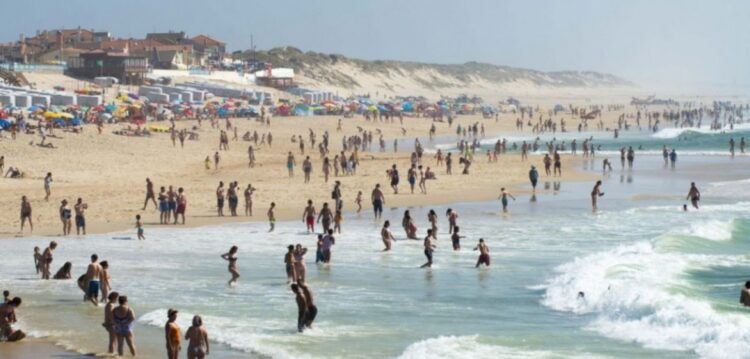 Banhos desaconselhados na Praia da Vieira