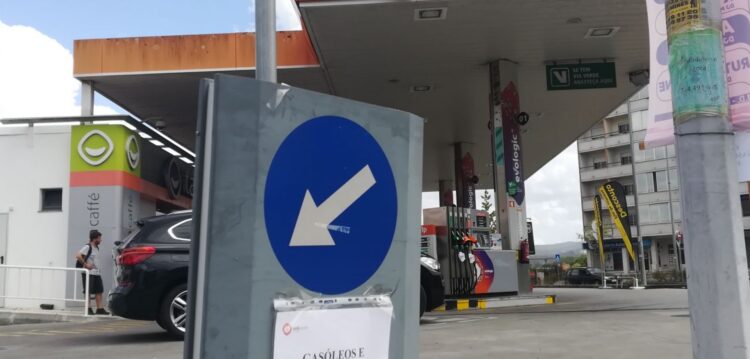 Já faltam combustíveis em alguns postos de abastecimento