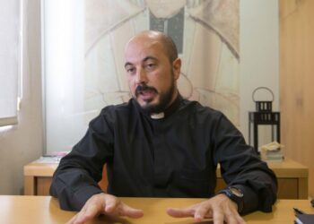 De um bairro dominado pela Máfia a padre em Alfeizerão e São Martinho