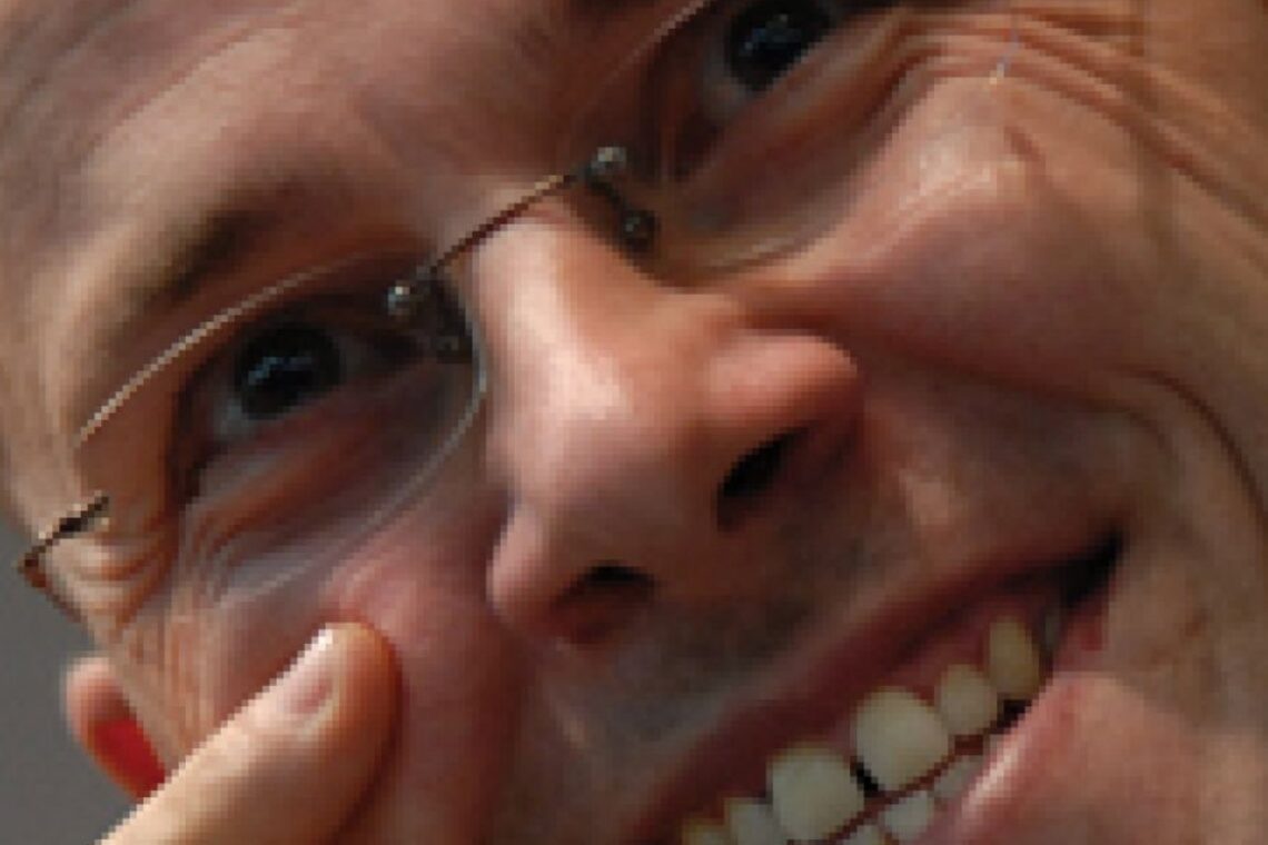 Falta aqui qualquer coisa